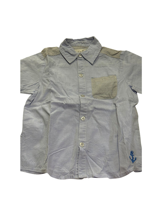 A Grey Short Sleeve Shirts from Chickeeduck in size 4T for neutral. (Front View)
