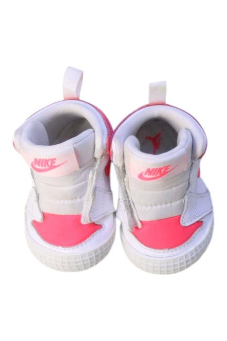 A Pink Sneakers from Air Jordan in size Newborn for girl. (Back View)