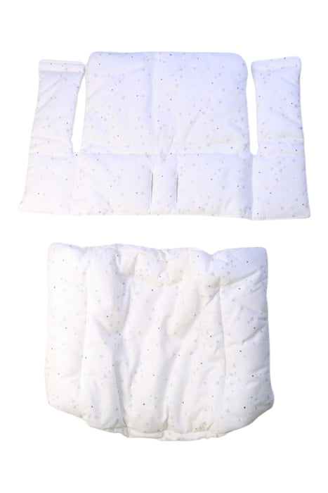 A White Crib Bumpers from Stokke in size O/S for boy. (Front View)