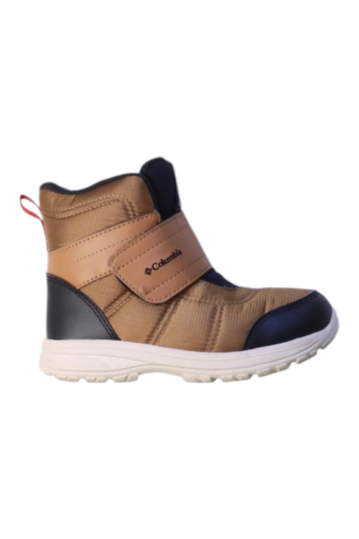 A Beige Winter Boots from Columbia in size 6T for boy. (Front View)
