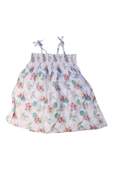 A White Sleeveless Dresses from Happy Prince in size 12-18M for boy. (Back View)