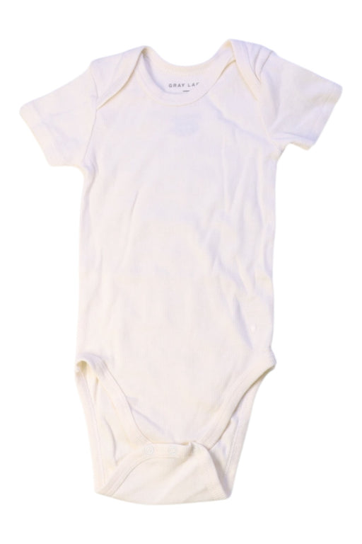A White Short Sleeve Bodysuits from Gray Label in size 0-3M for neutral. (Front View)