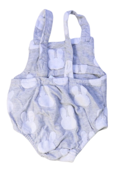 A Grey Sleeveless Rompers from Seed in size Newborn for girl. (Back View)