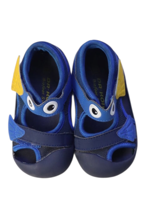 A Blue Aqua Shoes from Dr. Kong in size 18-24M for boy. (Back View)
