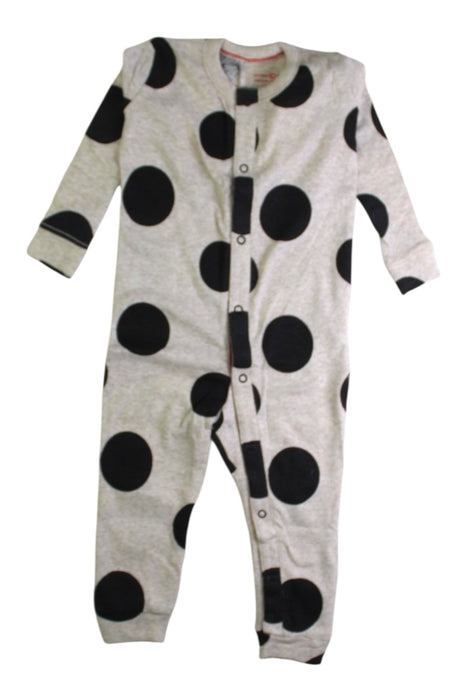 A Grey Onesies from Colored Organics in size 3-6M for neutral. (Front View)