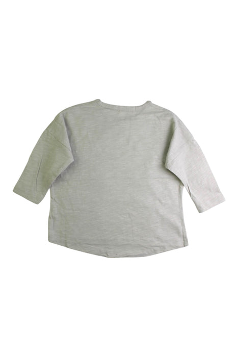 A Grey Long Sleeve T Shirts from Rylee + Cru in size 12-18M for neutral. (Back View)