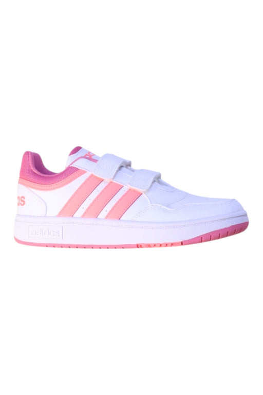 A White Sneakers from Adidas in size 7Y for girl. (Front View)