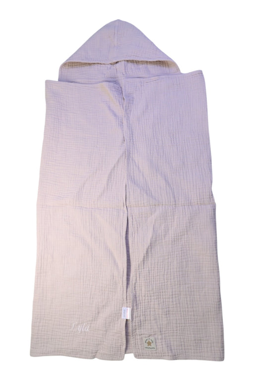 A Ivory Swaddles from mimi et lulu in size O/S for neutral. (Front View)