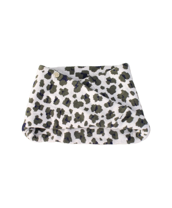 A Green Scarves from Lili Gaufrette in size 2T for girl. (Front View)