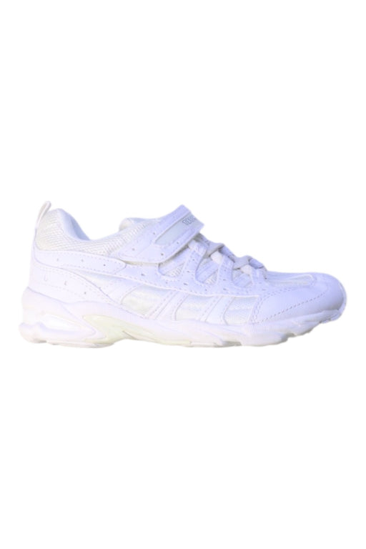 A White Sneakers from Tsukihoshi in size 6T for neutral. (Front View)
