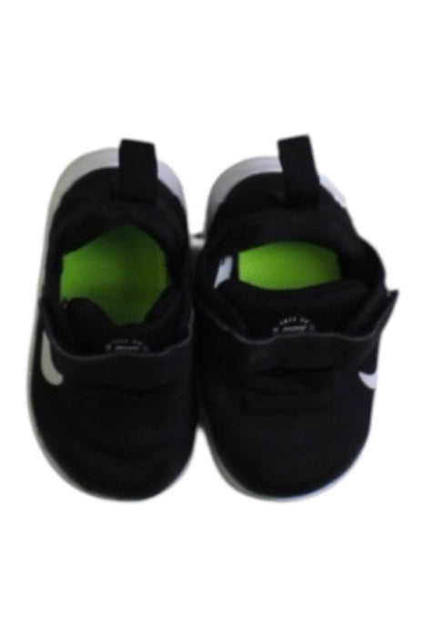A Black Sneakers from Nike in size 6-12M for boy. (Back View)