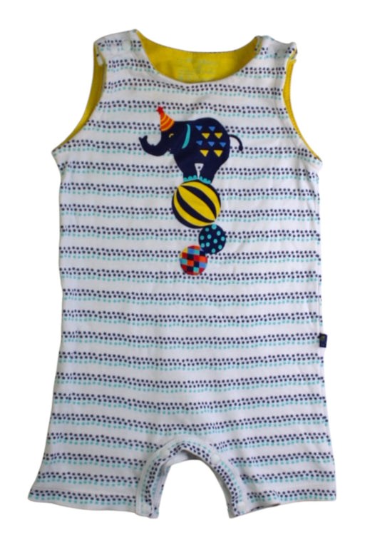 A White Sleeveless Rompers from CIGOGNE Bébé in size 3-6M for boy. (Front View)