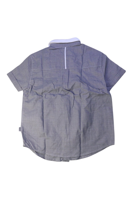 A Grey Short Sleeve Shirts from Nicholas & Bears in size 6T for boy. (Back View)