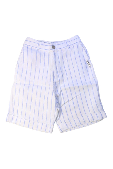 A White Shorts from Nicholas & Bears in size 4T for boy. (Front View)