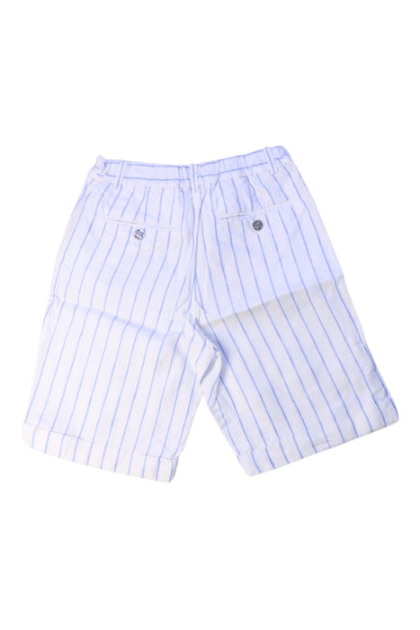 A White Shorts from Nicholas & Bears in size 6T for boy. (Back View)