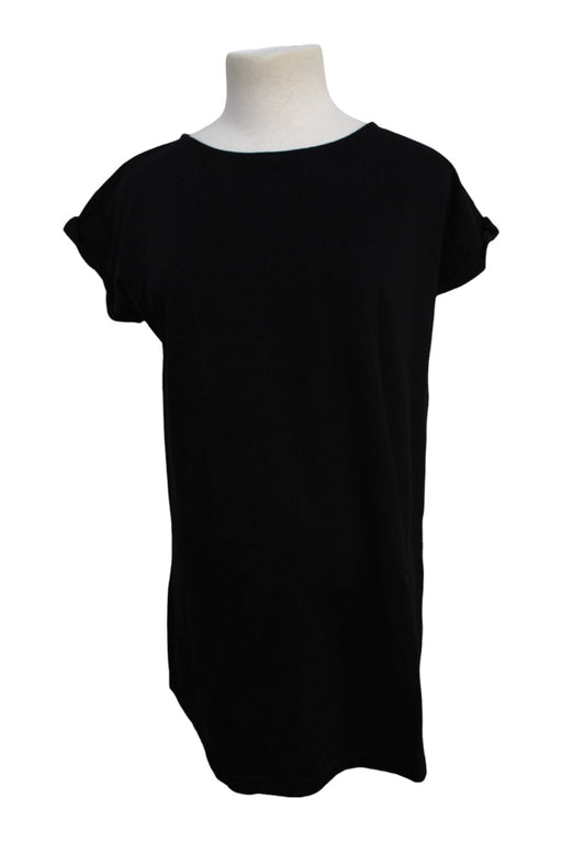 A Black Short Sleeve Tops from Jojo Maman Bébé in size Maternity-S for maternity. (Front View)