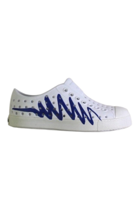A White Sneakers from Native Shoes in size 3T for neutral. (Front View)
