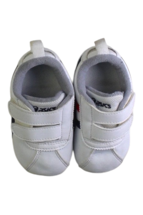 A White Sneakers from ASICS in size 12-18M for boy. (Back View)