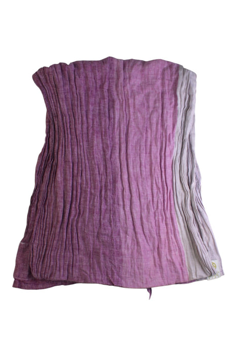 A Purple Baby Carriers from LÍLLÉbaby in size 0-3M for neutral. (Back View)