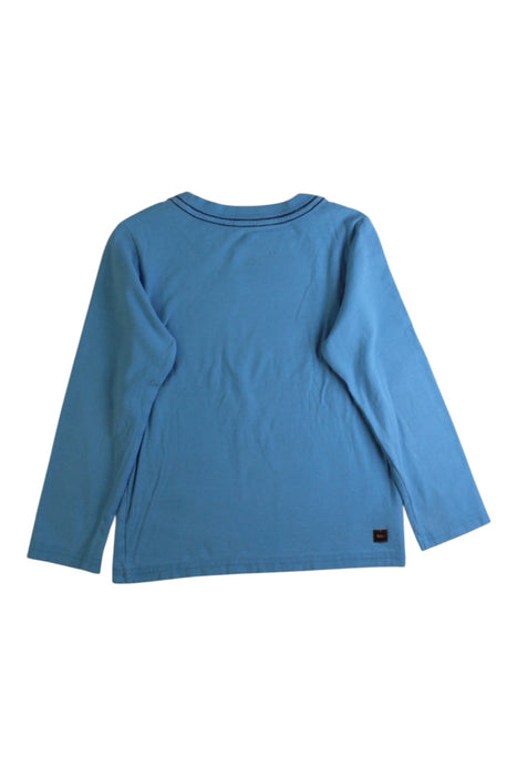 A Blue Long Sleeve T Shirts from Tea in size 4T for boy. (Back View)