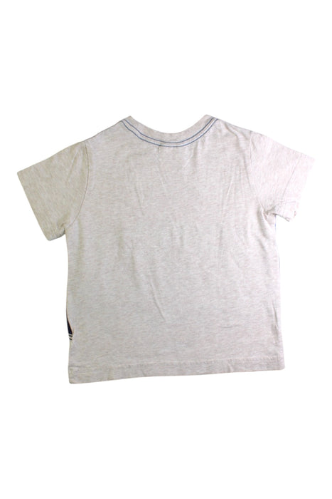 A Red Short Sleeve T Shirts from Hanna Andersson in size 2T for boy. (Back View)