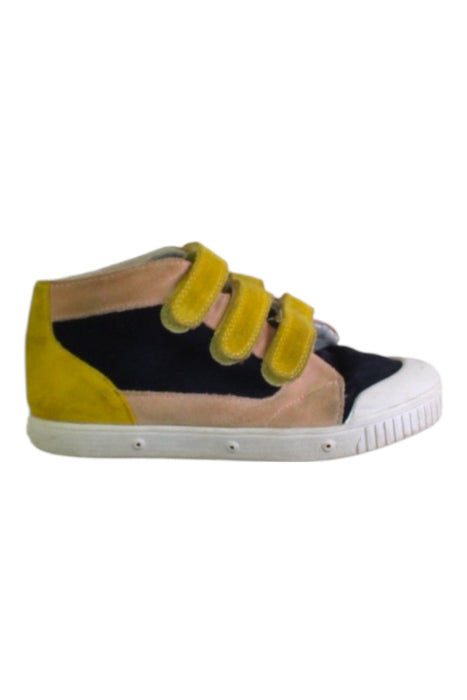 A Multicolour Sneakers from Spring Court in size 6T for girl. (Front View)