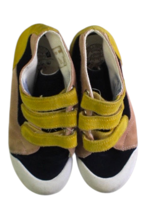 A Multicolour Sneakers from Spring Court in size 6T for girl. (Back View)