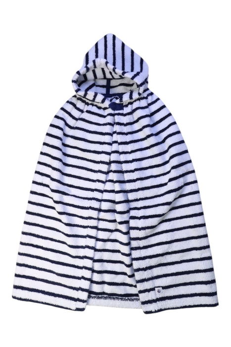 A White Capes & Ponchos from Petit Bateau in size 3T for boy. (Front View)