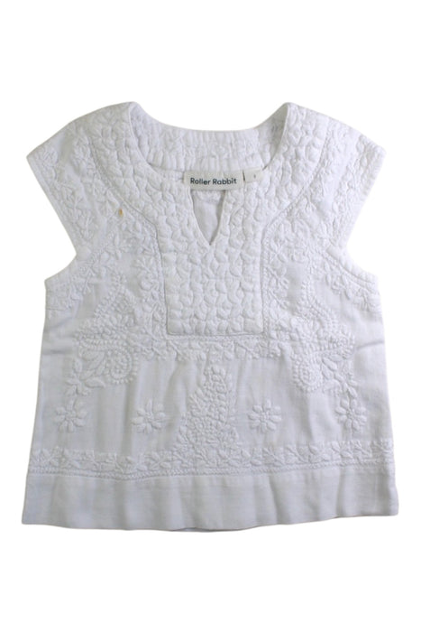 A White Sleeveless Tops from Roller Rabbit in size 2T for girl. (Front View)