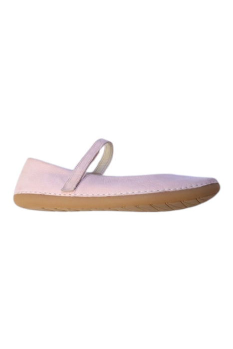 A Pink Flats from Clarks in size 9Y for girl. (Front View)