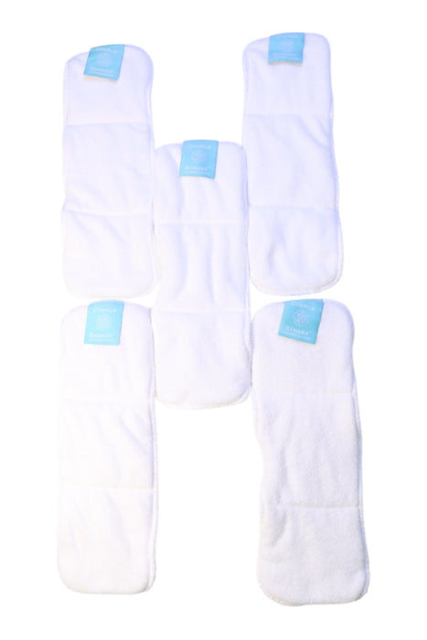 A White Cloth Diapers from Charlie Banana in size O/S for neutral. (Front View)