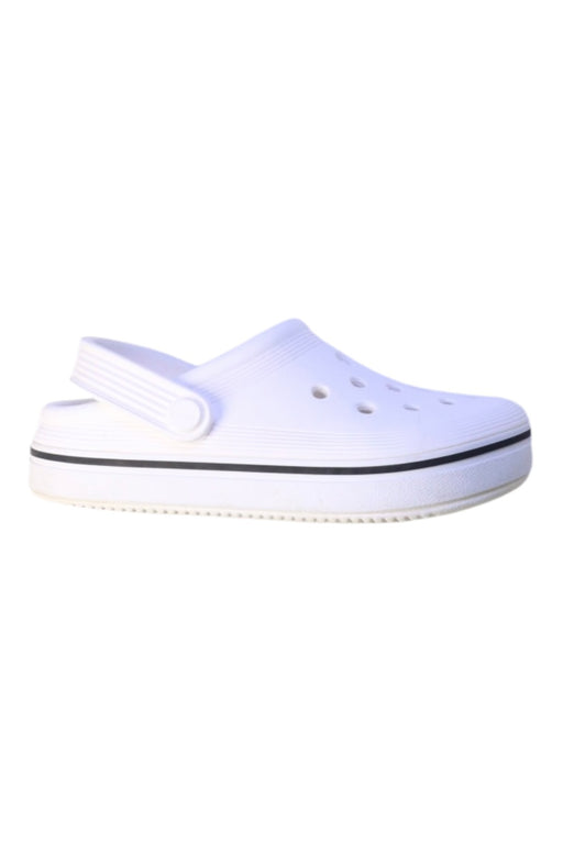 A White Slip Ons from Crocs in size 6T for neutral. (Front View)