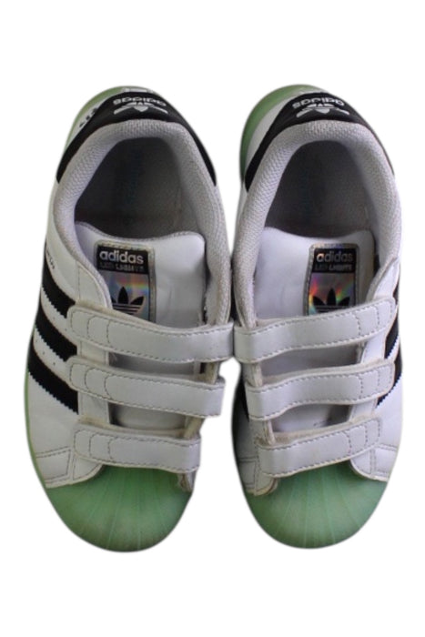 A White Sneakers from Adidas in size 7Y for neutral. (Back View)