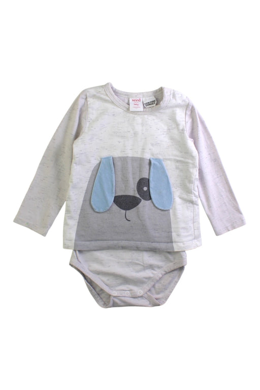 A Grey Long Sleeve Bodysuits from Seed in size 12-18M for boy. (Front View)