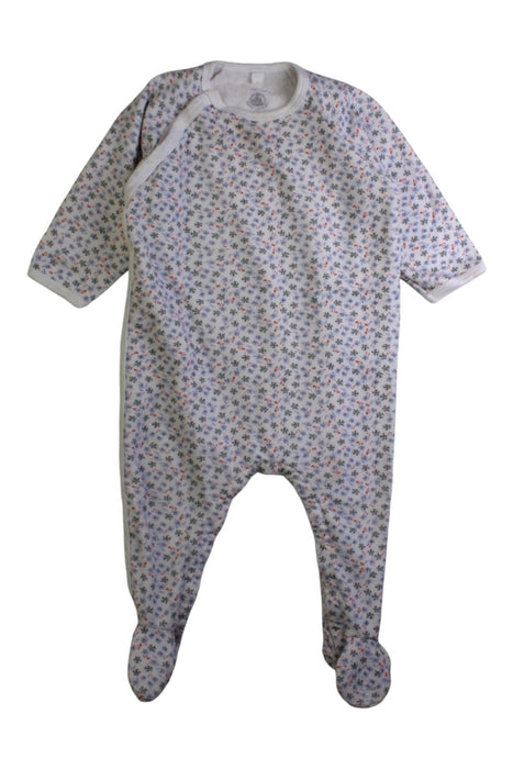 A White Onesies from Petit Bateau in size 6-12M for girl. (Front View)