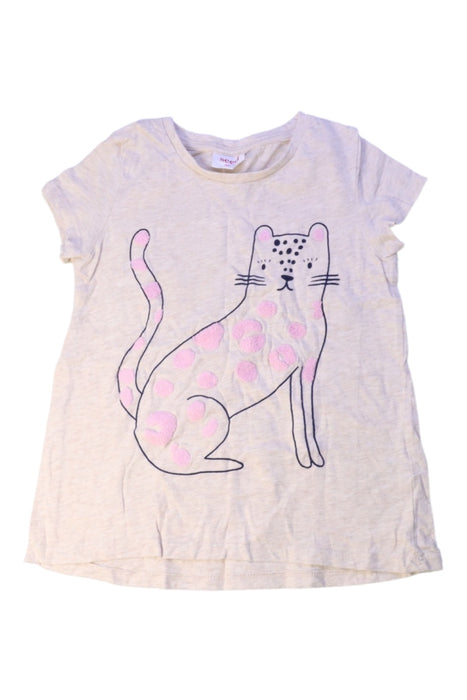 A Beige Short Sleeve T Shirts from Seed in size 5T for girl. (Front View)