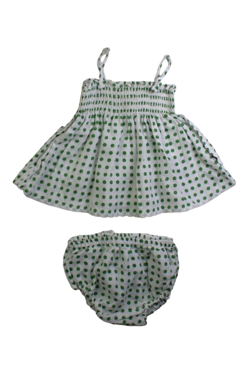 A Green Shorts Sets from Oeuf in size 6-12M for girl. (Front View)