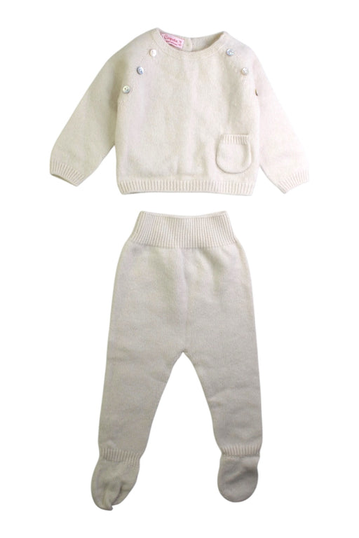 A Ivory Pants Sets from La Coqueta in size 3-6M for neutral. (Front View)