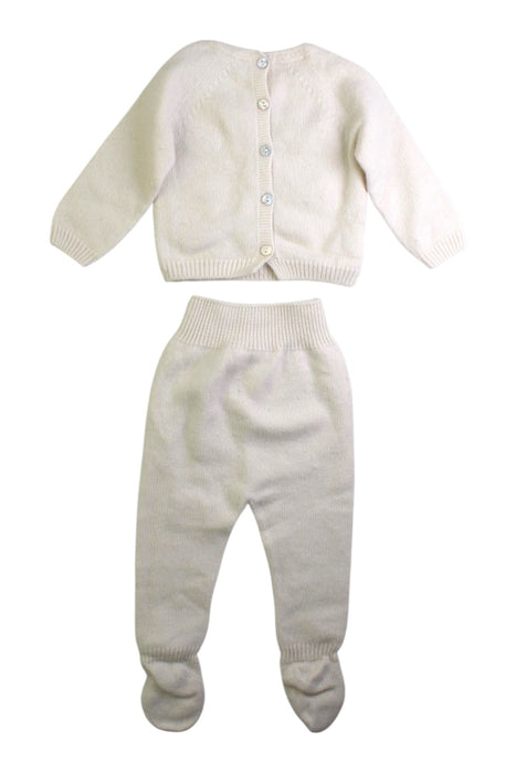 A Ivory Pants Sets from La Coqueta in size 3-6M for neutral. (Back View)