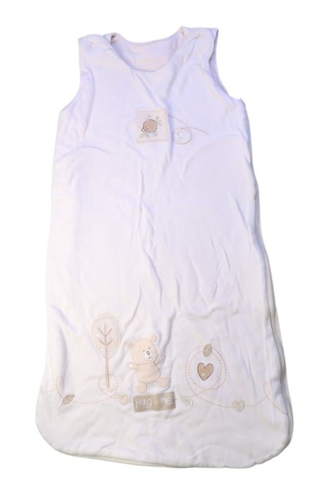 A White Sleepsacs from Natures Purest in size O/S for neutral. (Front View)