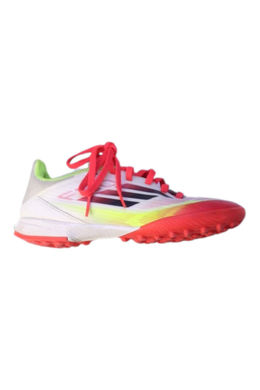 A White Cleats/Soccer Shoes from Adidas in size 7Y for boy. (Front View)