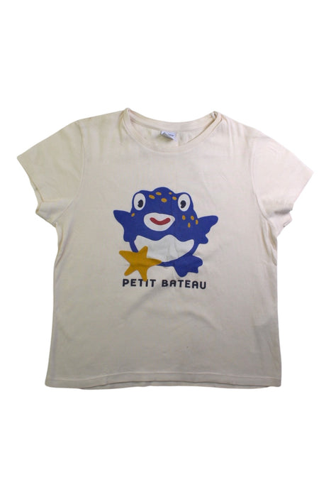 A Ivory Short Sleeve T Shirts from Petit Bateau in size 10Y for boy. (Front View)