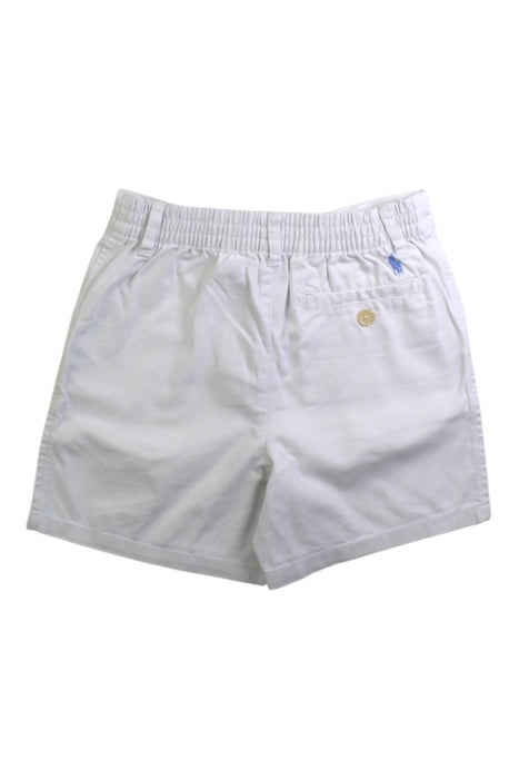A White Shorts from Ralph Lauren in size 18-24M for boy. (Back View)