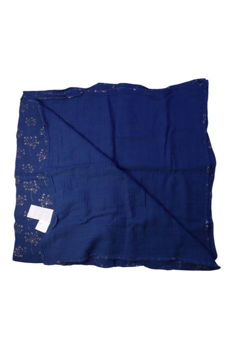 A Blue Blankets from Aden & Anais in size O/S for neutral. (Back View)