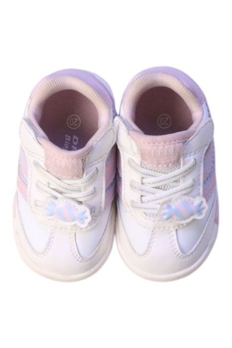 A Pink Sneakers from Dr. Kong in size 12-18M for girl. (Back View)