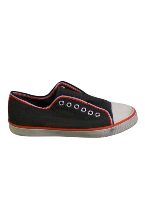 A Black Slip Ons from Boden in size 9Y for boy. (Front View)