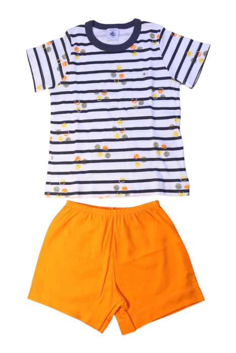 A Orange Shorts Sets from Petit Bateau in size 3T for boy. (Front View)