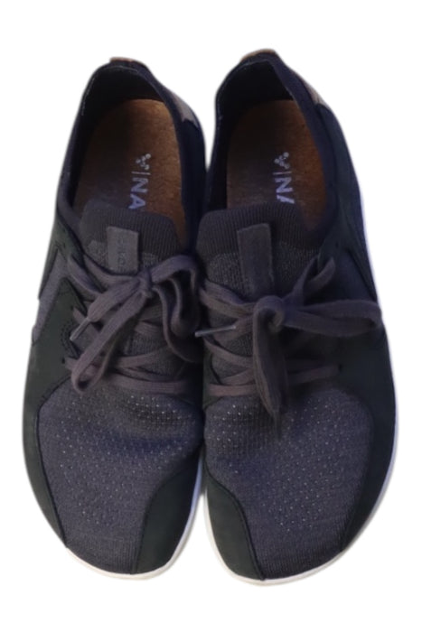 A Navy Sneakers from Vivobarefoot in size 12Y for girl. (Back View)