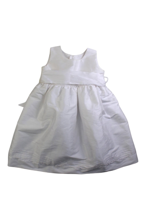A White Sleeveless Dresses from Isabel Garreton in size 6-12M for girl. (Front View)