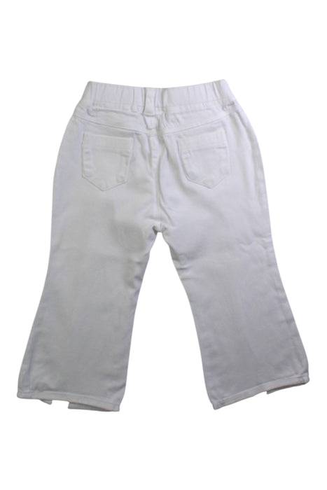 A White Casual Pants from Susu & Cra in size 2T for girl. (Back View)